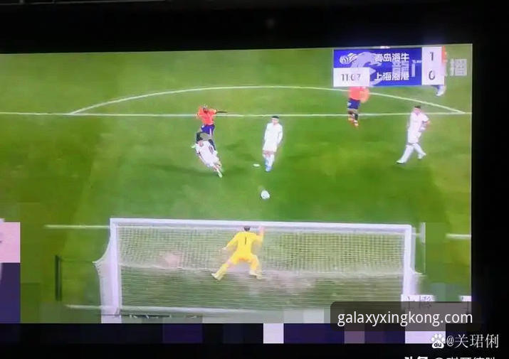 青岛海牛3-1胜上海海港vs星空APP体验：哪个更让人惊喜？