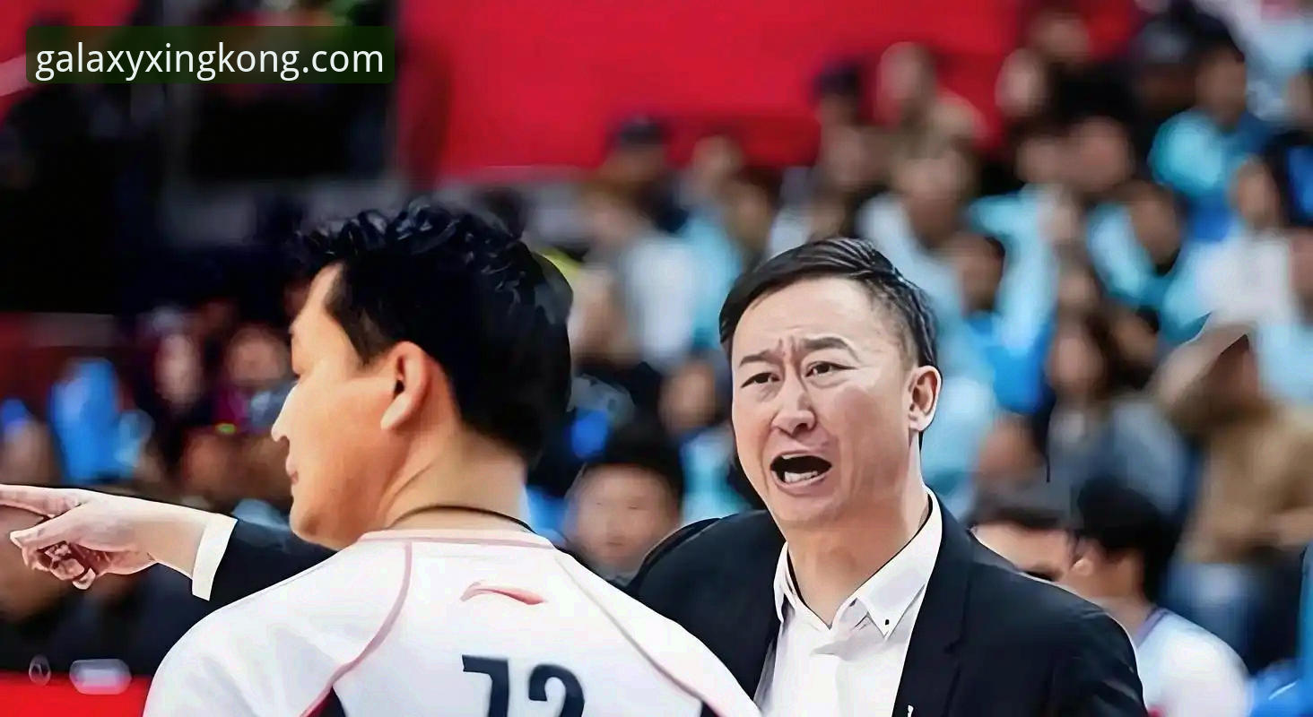 CBA季后赛横扫vs悬念：山西97-94青岛晋级八强，星空APP直播见证逆转与反击